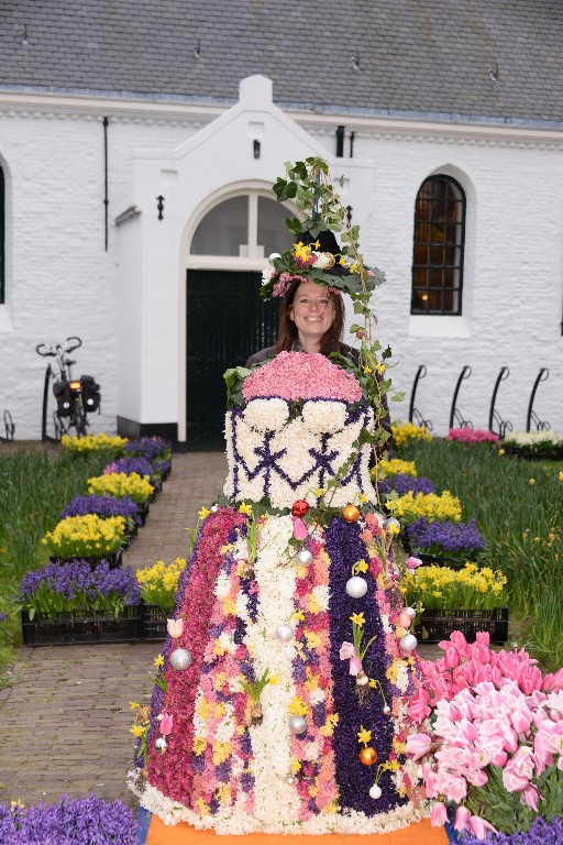 ../Images/Bloemencorso Noordwijkerhout 120.jpg